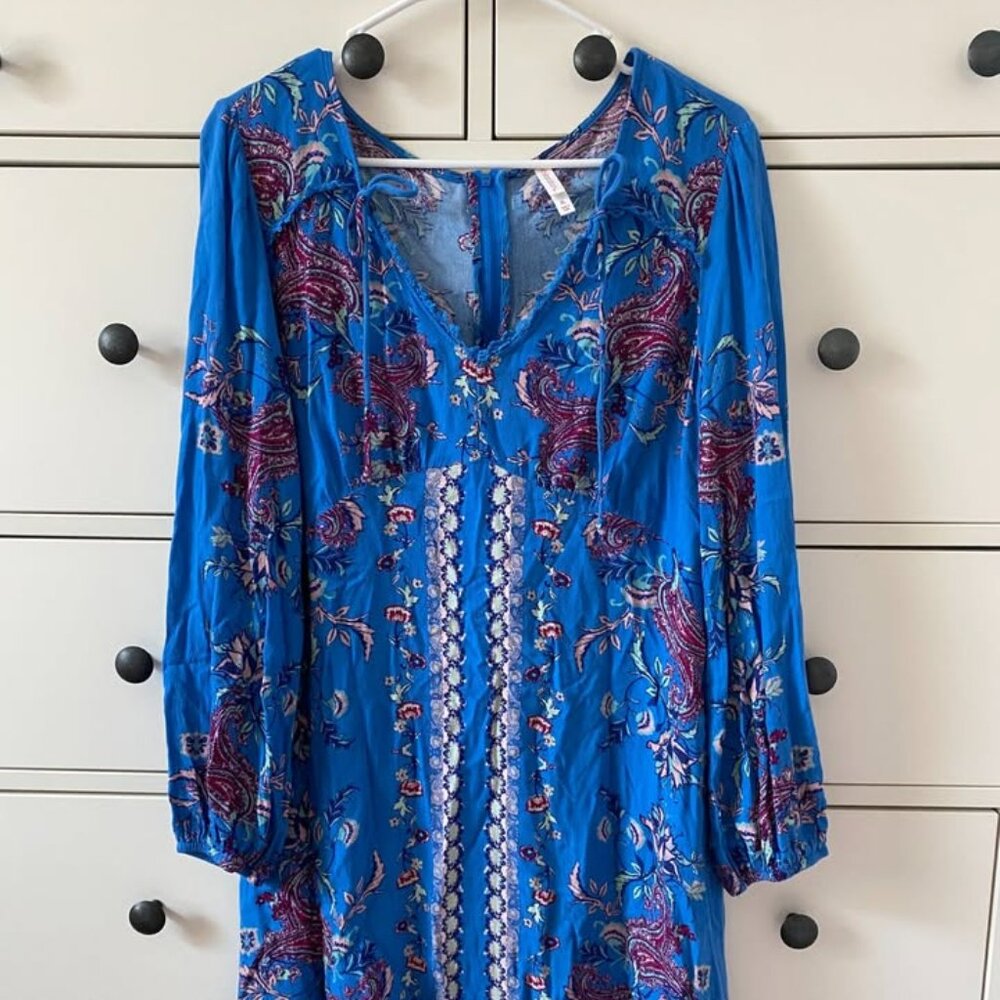 Women's Long Sleeve Summer Dress (Size XL)